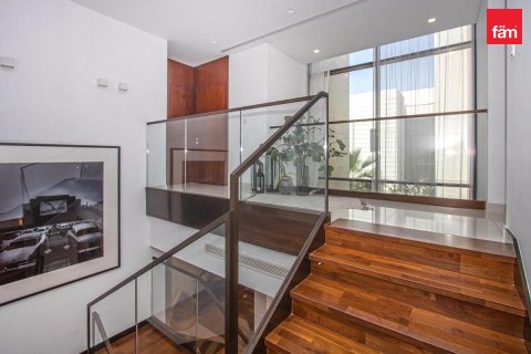 Villa à Dubai, 4 chambres, 388.4 m², № 141444 - photo 14