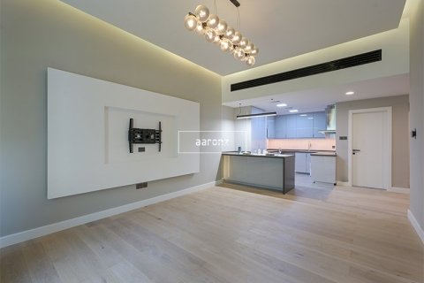 Apartment in Discovery Gardens, Dubai 1 bedroom, 88 sq.m. № 47551 - photo 2