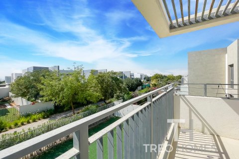 Villa à Dubai, 4 chambres, 275 m², № 13578 - photo 21