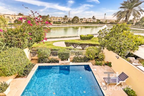Villa à The Springs, Dubai, 2 chambres, 160 m², № 13579 - photo 1