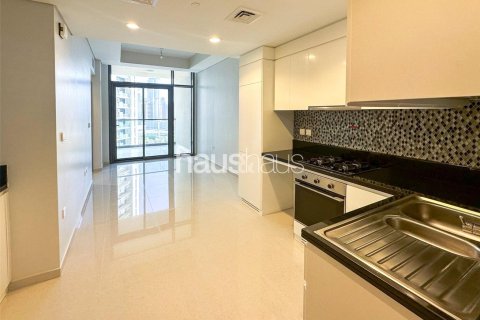 Снять в аренду квартиру в Aykon City, Бизнес-Бэй, Дубай: 2 спальни, 76м², № 45249 - фото 2