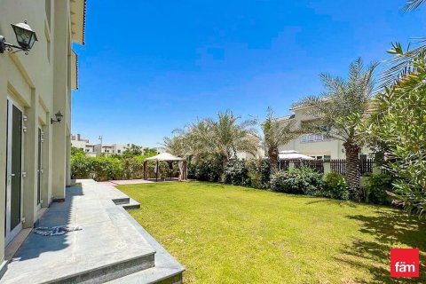 Villa en Al Furjan, Dubai, 4 dormitorios, 630.1 m², № 112970 - foto 16
