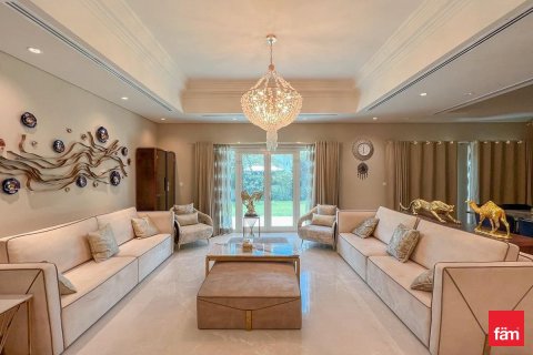 Villa en Al Furjan, Dubai, 4 dormitorios, 630.1 m², № 112970 - foto 2