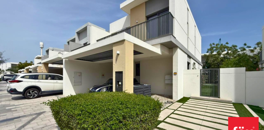 Townhouse in Tilal Al Ghaf, Dubai 4 bedrooms, 201.9 sq.m. № 137807