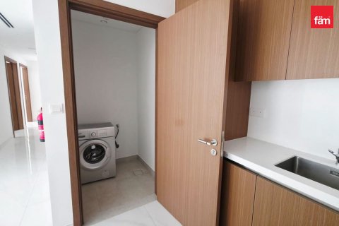Apartment in Al Furjan, Dubai 2 bedrooms, 161.3 sq.m. № 137802 - photo 4