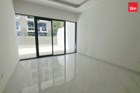Apartment in Al Furjan, Dubai 2 bedrooms, 161.3 sq.m. № 137802 - photo 5