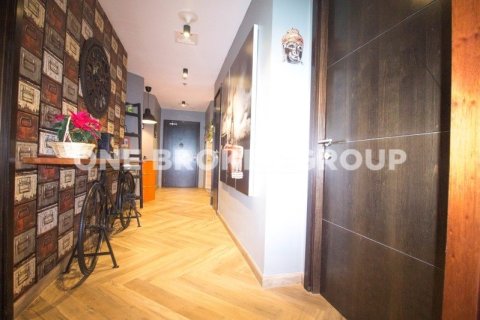 Apartment in Dubai Marina, Dubai 2 bedrooms, 111.3 sq.m. № 30351 - photo 17