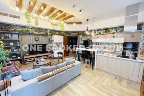 Apartment in Dubai Marina, Dubai 2 bedrooms, 111.3 sq.m. № 30351 - photo 1
