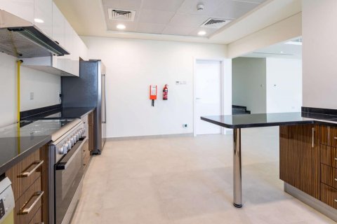 Appartement à MARINA ARCADE à Dubai Marina, Dubai, 2 chambres, 113 m², № 30346 - photo 4