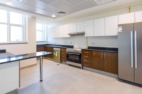 Appartement à MARINA ARCADE à Dubai Marina, Dubai, 2 chambres, 113 m², № 30346 - photo 1