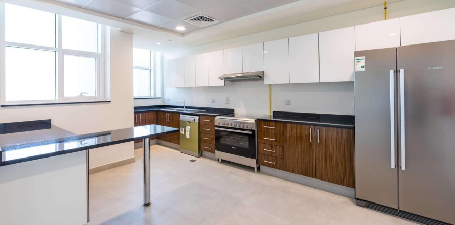 Appartement à MARINA ARCADE à Dubai Marina, Dubai, 2 chambres, 113 m², № 30346
