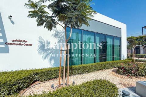 Villa en Arabian Ranches 3, Dubai, 4 dormitorios, 465.33997864 m², № 92950 - foto 7