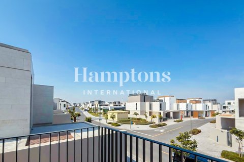 Villa en Arabian Ranches 3, Dubai, 4 dormitorios, 465.33997864 m², № 92950 - foto 27