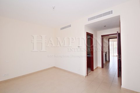 Adosado en Arabian Ranches 2, Dubai, 2 dormitorios, 175.49376700 m², № 92949 - foto 9