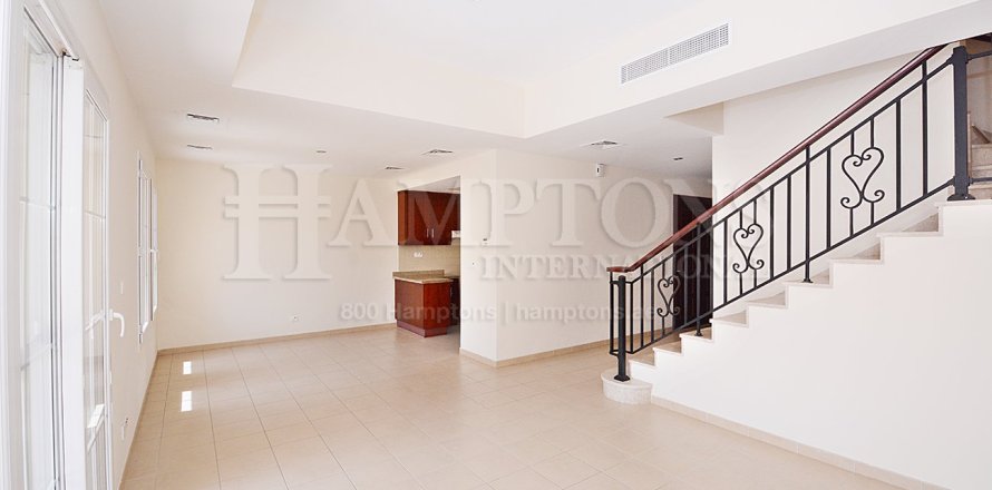Adosado en Arabian Ranches 2, Dubai, 2 dormitorios, 175.494 m², № 92949