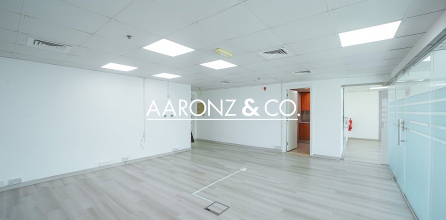 Bureau à Jumeirah Lake Towers, Dubai, 123 m², № 92926