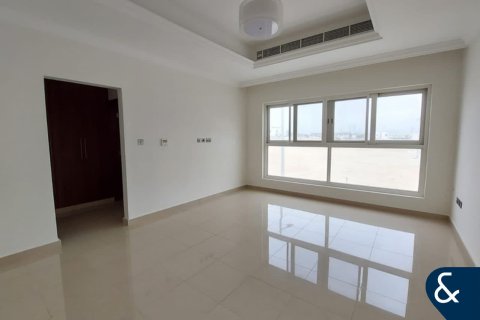 Villa in Al Furjan, Dubai 5 bedrooms, 600 sq.m. № 98721 - photo 17