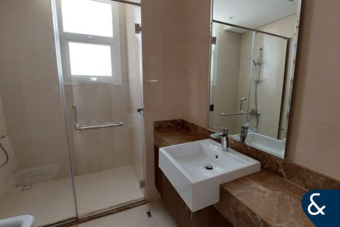 Villa in Al Furjan, Dubai 5 bedrooms, 600 sq.m. № 98721 - photo 9