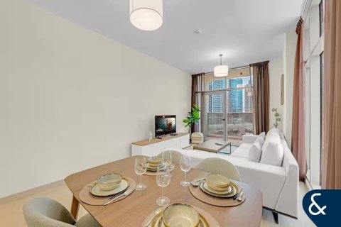 Apartment in Business Bay, Dubai 2 bedrooms, 117 sq.m. № 98719 - photo 9