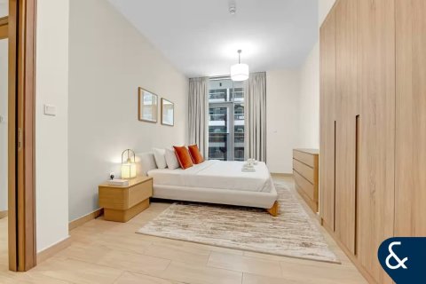 Apartment in Business Bay, Dubai 2 bedrooms, 117 sq.m. № 98719 - photo 13