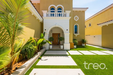Villa in Legacy, Jumeirah Park, Dubai 4 bedrooms, 327.67 sq.m. № 119347 - photo 27