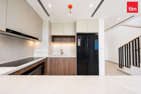 Adosado en Dubai, 4 dormitorios, 264.3 m², № 139367 - foto 9