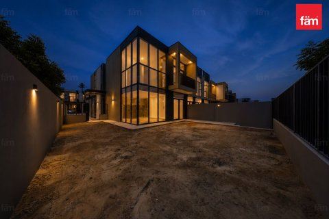 Adosado en Dubai, 4 dormitorios, 264.3 m², № 139367