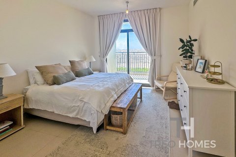 Adosado en Noor Townhouses, Town Square, Dubai, 3 dormitorios, 203 m², № 13628 - foto 7