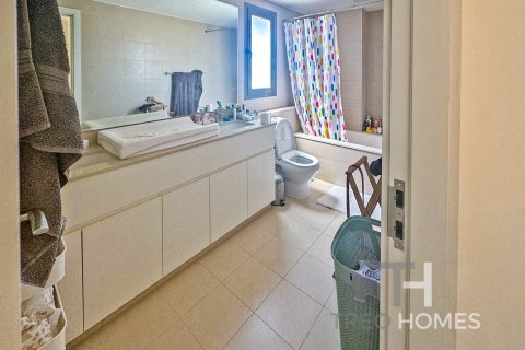 Adosado en Noor Townhouses, Town Square, Dubai, 3 dormitorios, 203 m², № 13628 - foto 9