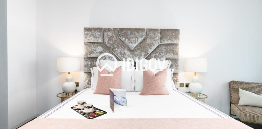 Apartamento en Damac Heights, Dubai Marina, Dubai, 3 dormitorios, 175.96 m², № 120987