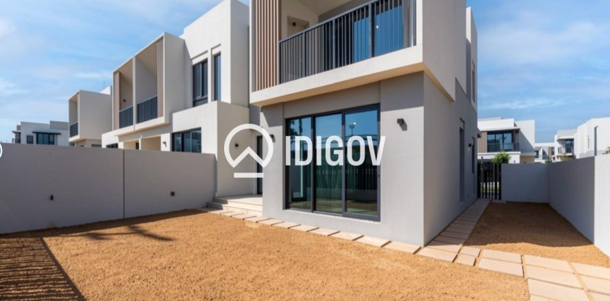 Adosado en Jebel Ali, Dubai, 4 dormitorios, 312.25 m², № 120986
