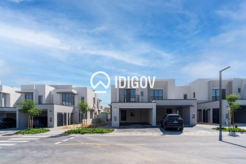 Adosado en Jebel Ali, Dubai, 4 dormitorios, 312.25 m², № 120986 - foto 7