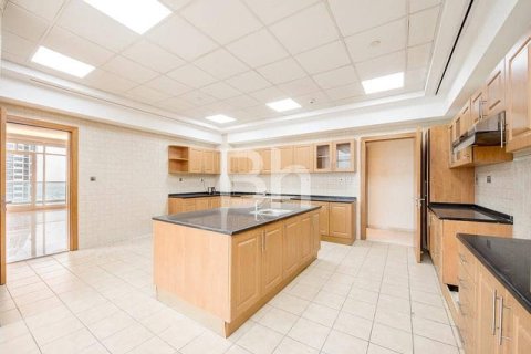 Ático en Jumeirah Lake Towers, Dubai, 5 dormitorios, 515 m², № 22942 - foto 2