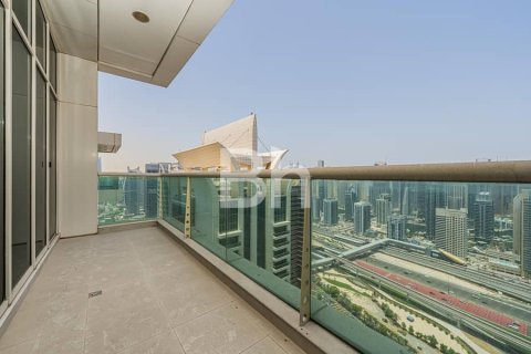Ático en Jumeirah Lake Towers, Dubai, 5 dormitorios, 515 m², № 22942 - foto 21
