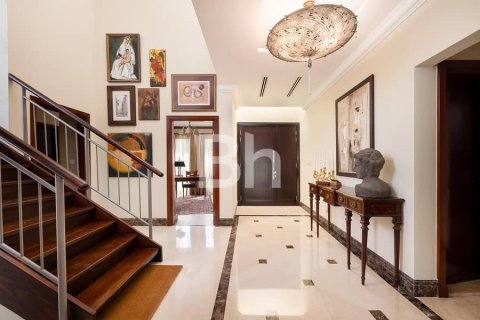 Villa in Arabian Ranches, Dubai 5 bedrooms, 493 sq.m. № 22943 - photo 2