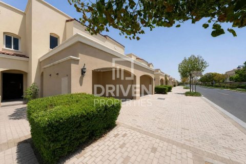 Villa in Casa Viva, Serena, Dubai 3 bedrooms, 186.27 sq.m. № 133936 - photo 12