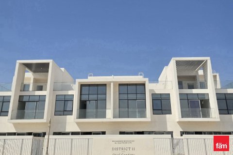 Villa in Dubai 4 bedrooms, 330.9 sq.m. № 139237 - photo 10