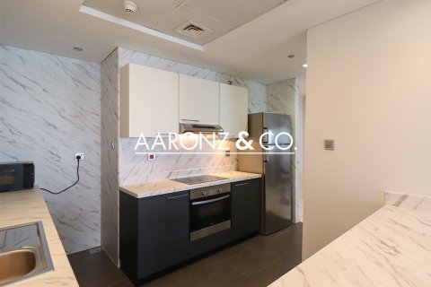 Apartment in Cayan Tower, Dubai Marina, Dubai 2 bedrooms, 128 sq.m. № 78243 - photo 14