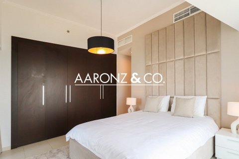 Apartment in Cayan Tower, Dubai Marina, Dubai 2 bedrooms, 128 sq.m. № 78243 - photo 10