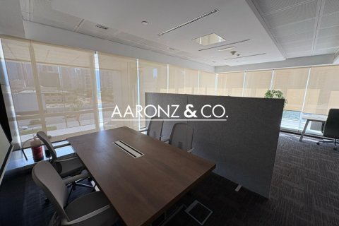 Bureau à Jumeirah Lake Towers, Dubai, 51 m², № 86173 - photo 3