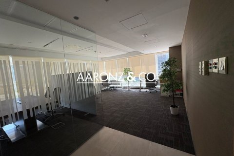 Bureau à Jumeirah Lake Towers, Dubai, 51 m², № 86173 - photo 6