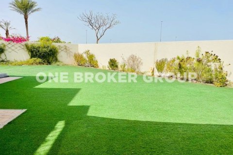 Villa in Arabian Ranches 2, Dubai 5 bedrooms, 692.9 sq.m. № 1123 - photo 7
