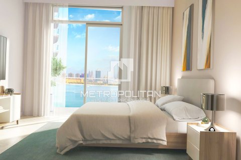 Apartment in EMAAR Beachfront, Dubai Harbour, Dubai 2 bedrooms, 113 sq.m. № 3959 - photo 3
