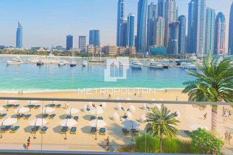 Apartment in EMAAR Beachfront, Dubai Harbour, Dubai 2 bedrooms, 113 sq.m. № 3959 - photo 14