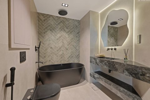 Apartamento en Dubai, 2 dormitorios, 129 m², № 123836 - foto 13