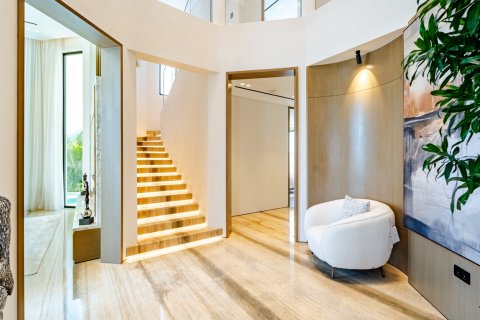 Villa en Palm Jumeirah, Dubai, 4 dormitorios, 503 m², № 123839 - foto 9