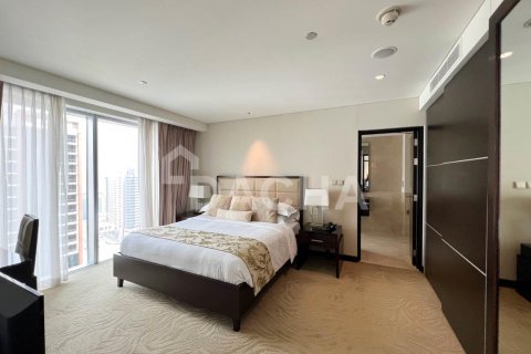 Apartamento en The Address Dubai Marina, Dubai Marina, Dubai, 1 dormitorio, 81.7 m², № 6563 - foto 9