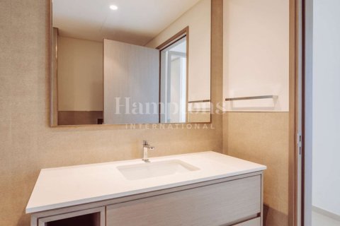 Apartamento en Grandeur Residences, Palm Jumeirah, Dubai, 2 dormitorios, 113.06295100 m², № 12683 - foto 18