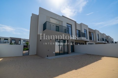 Снять в аренду таунхаус в Dubai South (Dubai World Central), Дубай: 4 спальни, 204.38660000м², № 12684 - фото 22