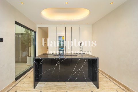 Снять в аренду виллу в Meadows 1, Meadows, Дубай: 4 спальни, 540.04513900м², № 63201 - фото 26